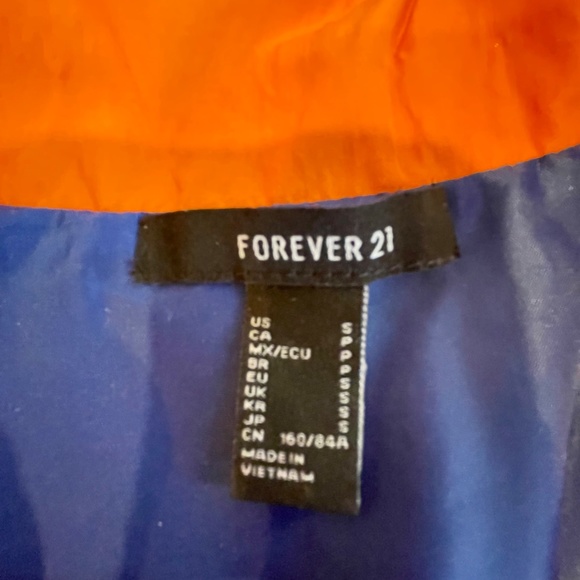 Forever 21 Cropped Shiny Jacket Size Small - Picture 7 of 9